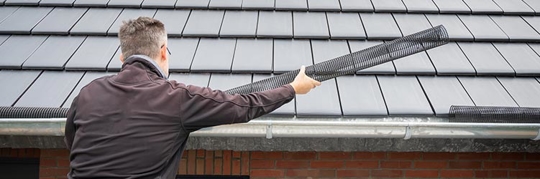 pros-and-cons-of-diy-roofing-repairs
